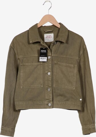 Pull&Bear Jacke M in Grün: predná strana