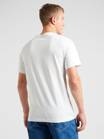 T-Shirt Nike Sportswear en blanc