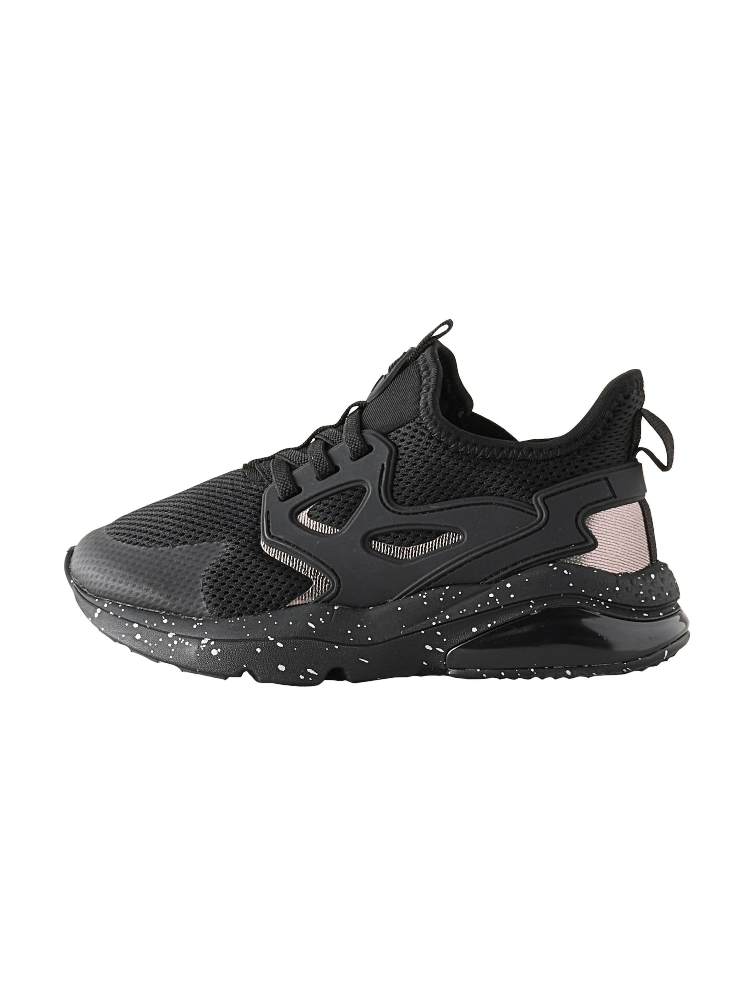 Next Zapatillas deportivas en 26,5 en negro, Vista del producto