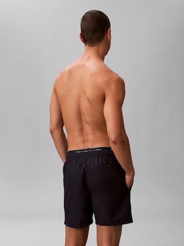 Calvin Klein Swimwear Szorty kąpielowe 'Essentials' w kolorze niebieski