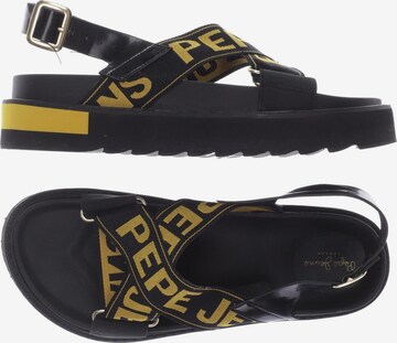 Pepe Jeans Sandals & High-Heeled Sandals in 37 in Black: front