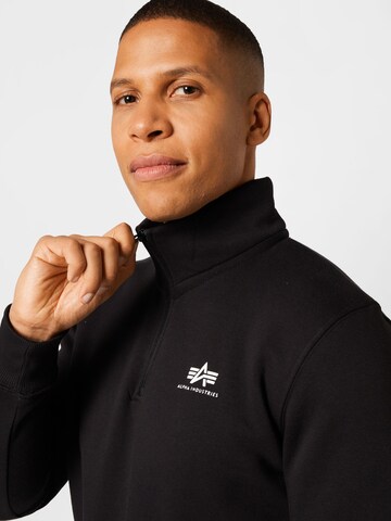 ALPHA INDUSTRIES Sweatshirt in Zwart