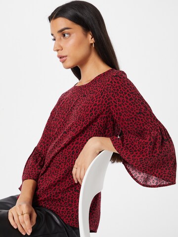 ABOUT YOU - Blusa 'Maren' en rojo