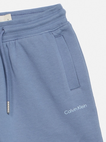 Calvin Klein Jeans Szabványos Nadrág - kék