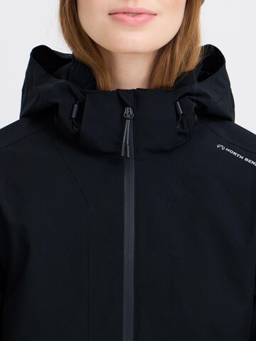 North Bend - Casaco outdoor ' NBBeruwala ' em preto