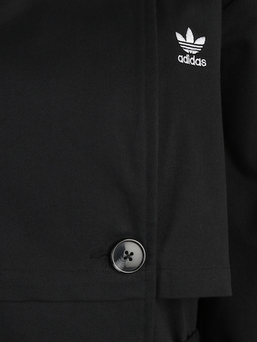 ADIDAS ORIGINALS Přechodný kabát – černá