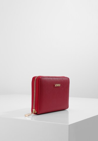 L.CREDI Wallet 'Ebba' in Red