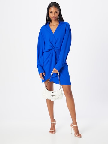 Essentiel Antwerp Sukienka koszulowa 'Dorsey' w kolorze niebieski