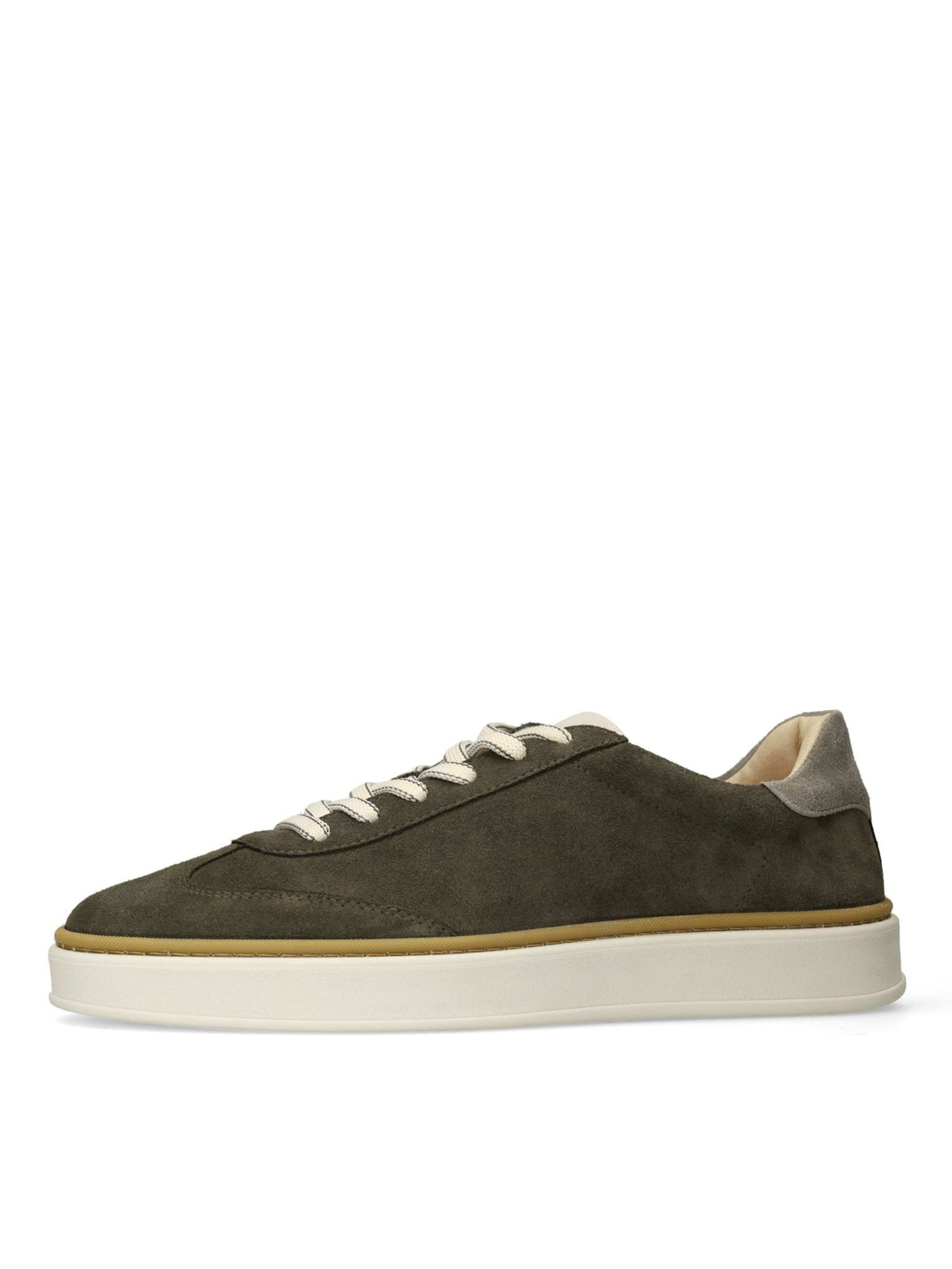 MANFIELD Sneakers in Green: front