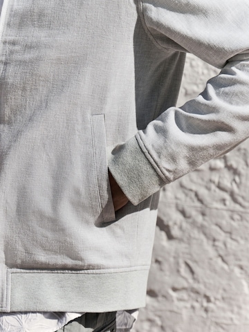 Next Tussenjas in Grijs