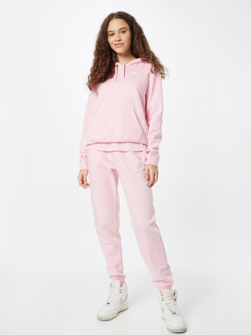 Nike Sportswear - Tapered Pantalón en rosa