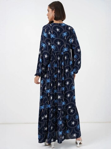 Bigdart Dress in Blue