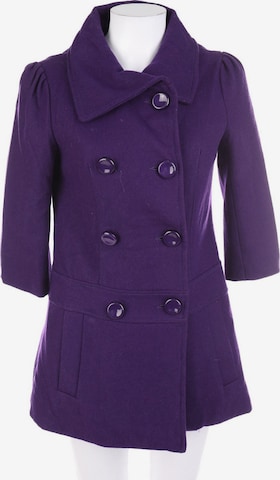 UNBEKANNT Jacket & Coat in S in Purple: front