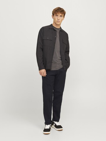 JACK & JONES Loose fit Chino trousers in Black