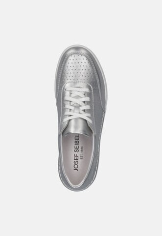 JOSEF SEIBEL Sneaker 'CLAIRE 29' in Silber