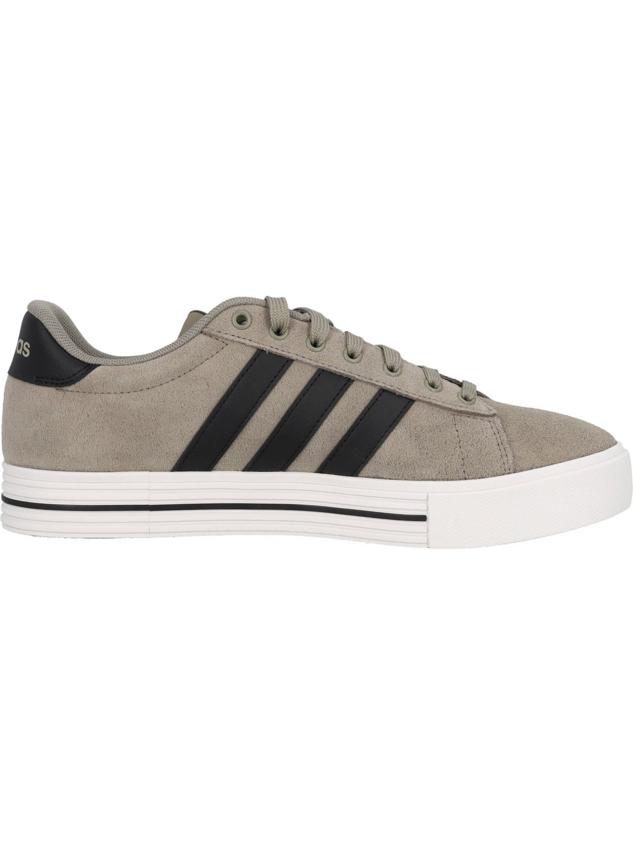 Baskets basses ADIDAS SPORTSWEAR en gris