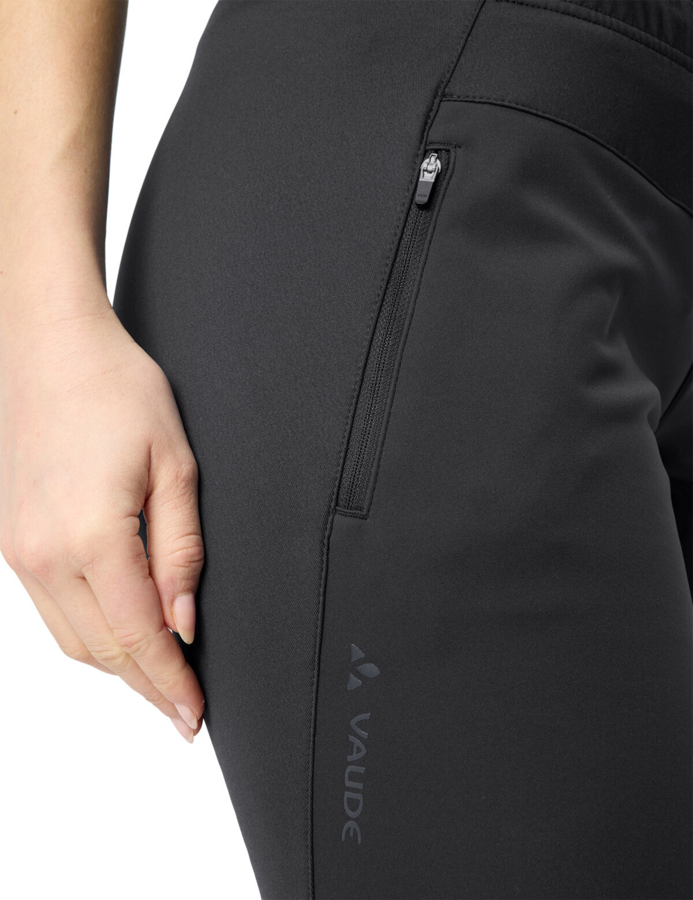 VAUDE Slimfit Sportbroek 'Wintry V' in Zwart