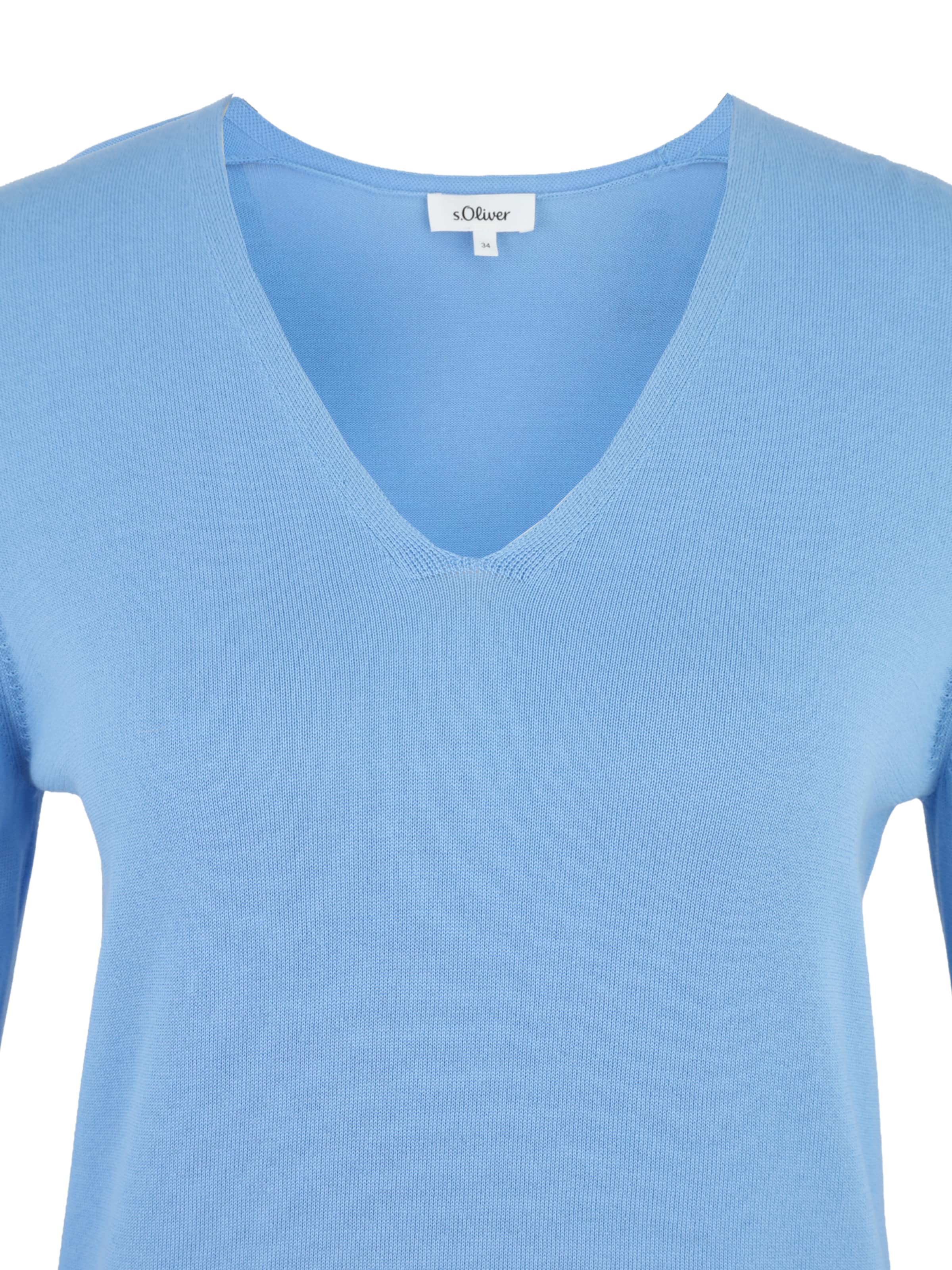 Pulover de la s.Oliver pe albastru