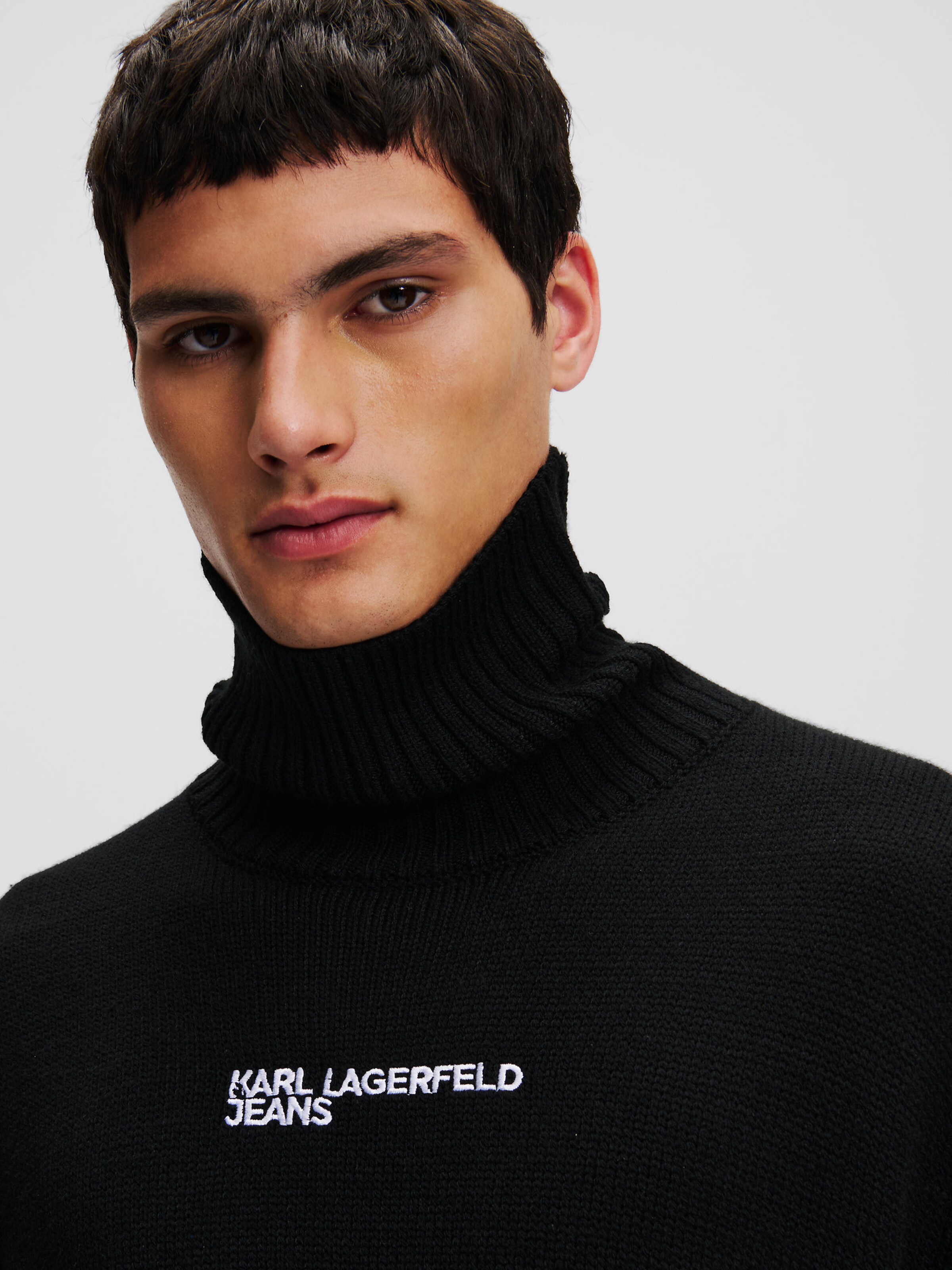 KARL LAGERFELD JEANS Trui in Zwart ABOUT YOU