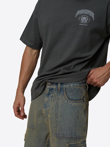 Good For Nothing Loosefit Cargojeans i blå