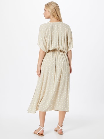 Robe 'Andina' Samsøe Samsøe en beige