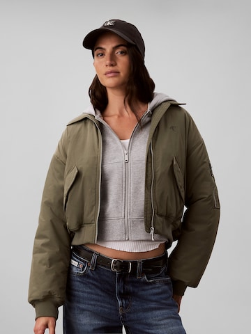 Calvin Klein Jeans Regular Jacke in Grün: Vorderseite