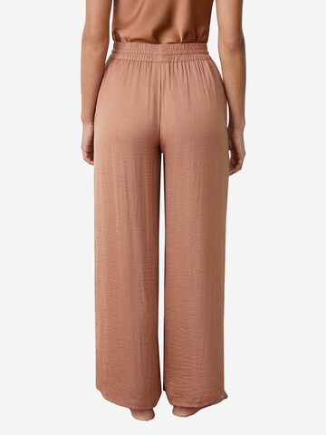 Pantaloncini da pigiama di ETAM in beige