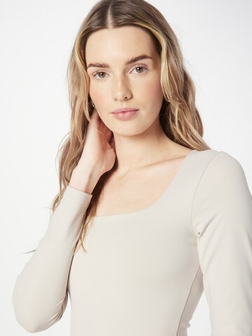Abercrombie & Fitch Shirt body in Beige