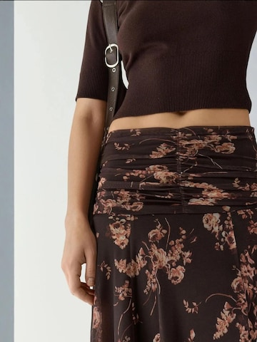 Hiccup - Saia em castanho