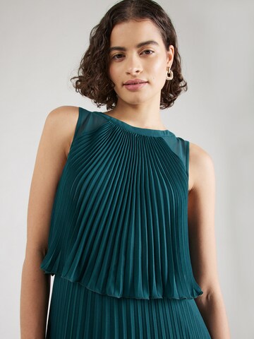APART Evening dress in Green