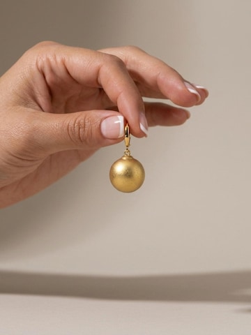 DNSK Copenhagen - Pendientes 'SIGNE Waterproof 18K Gold Plating Statement French Clip - Sanded Stainless Steel' en oro