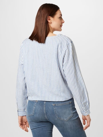 ABOUT YOU Curvy Blus 'Lana' i blå