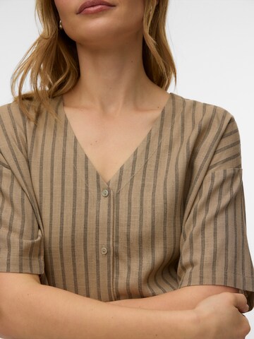 VERO MODA - Blusa 'VMROSIE' em castanho
