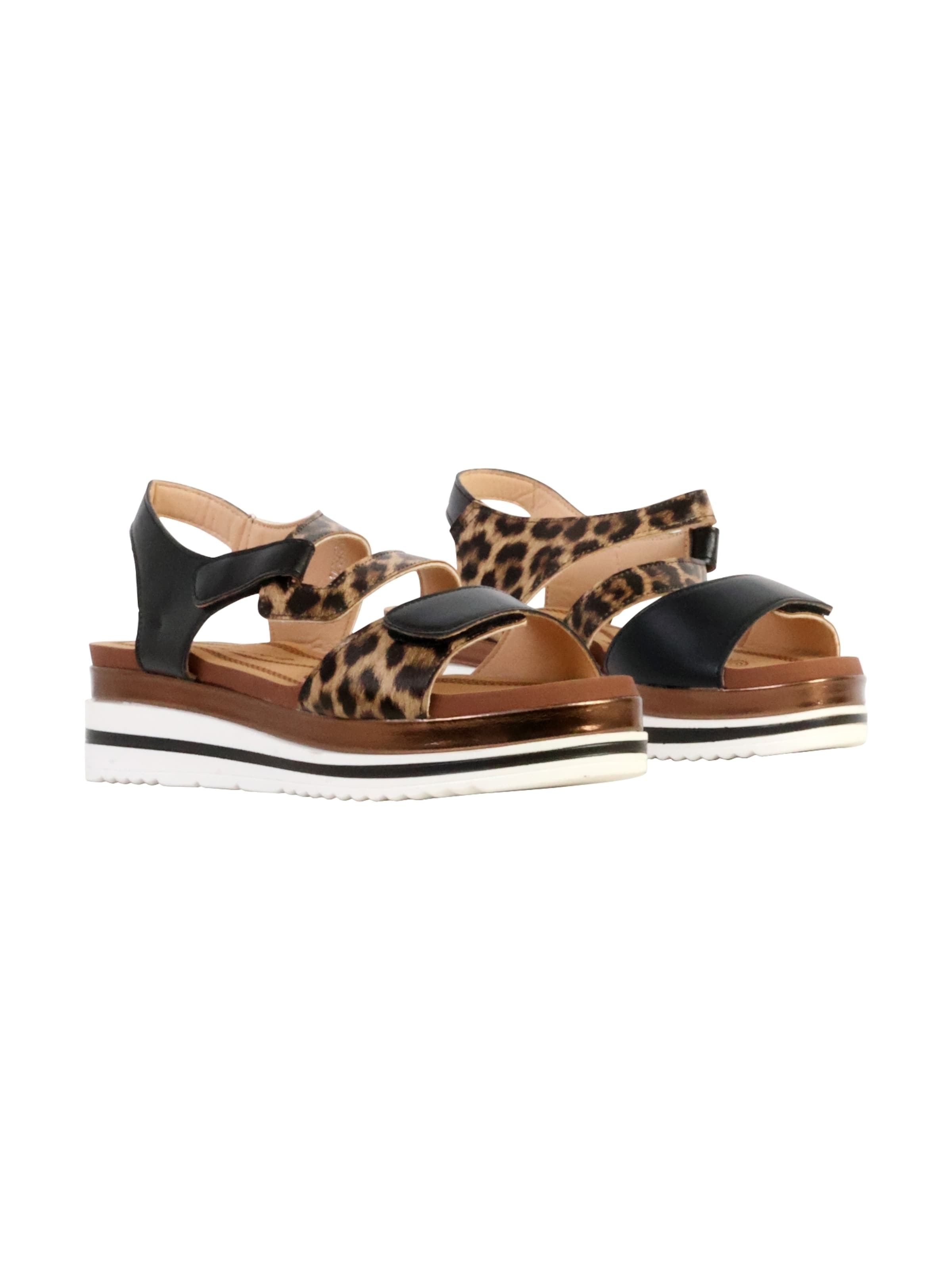 The Divine Factory Sandal in Silver