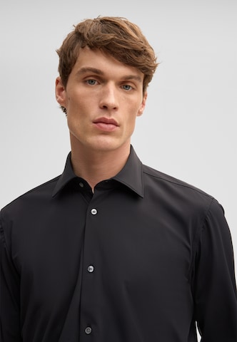 Coupe slim Chemise business ' Sit ' STRELLSON en noir