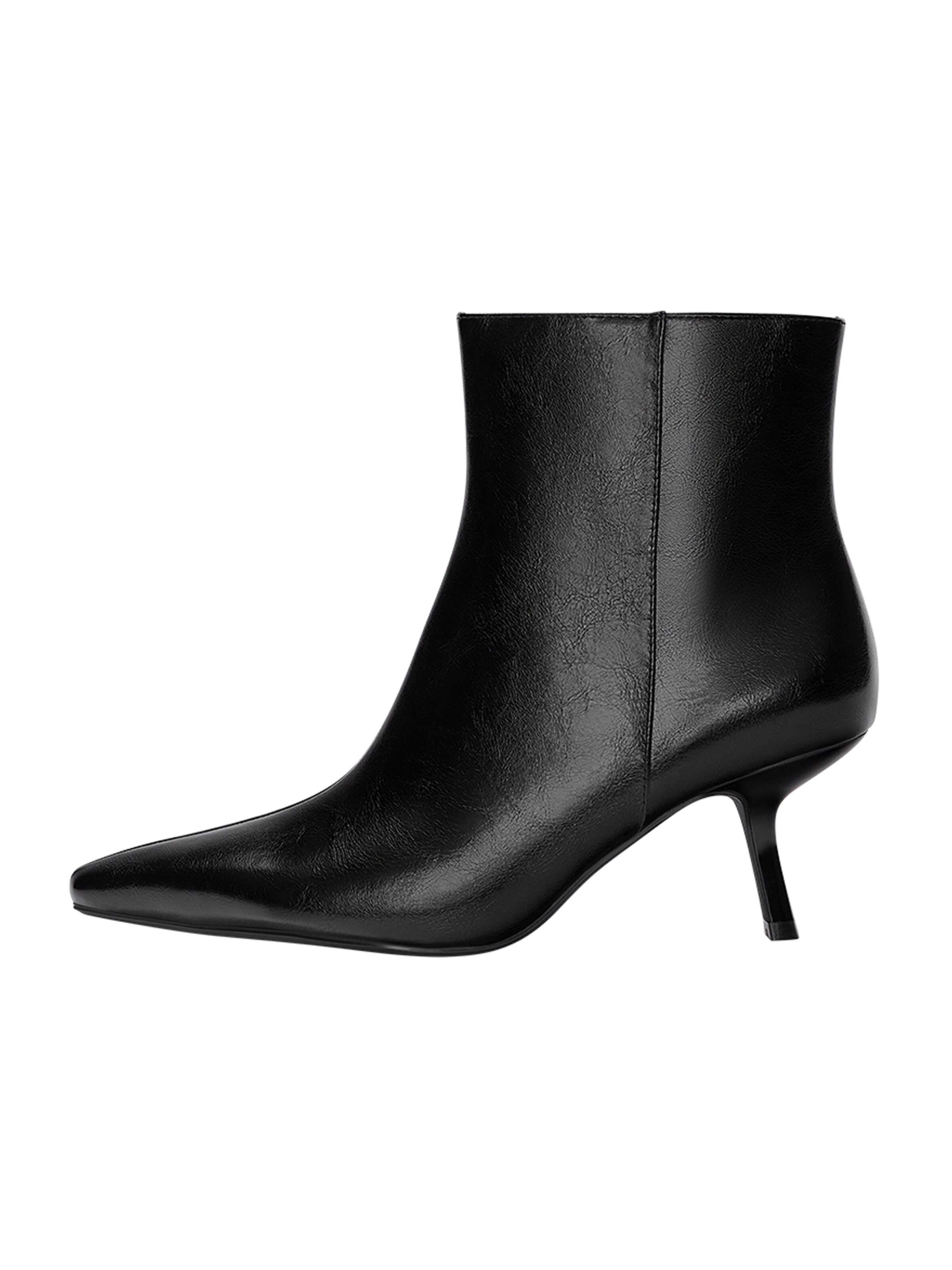 Pull&Bear Ankle boots in Black