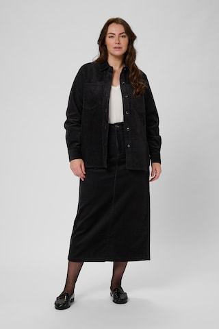 KAFFE CURVE Shirt 'Kirstin' in Zwart