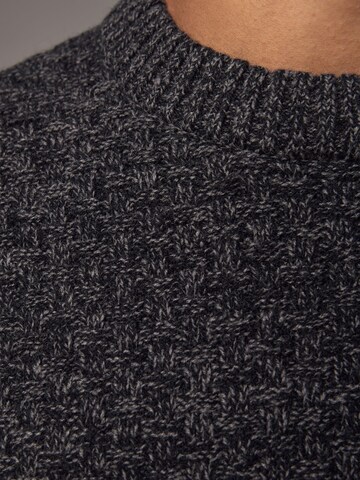Next Sweter w kolorze czarny