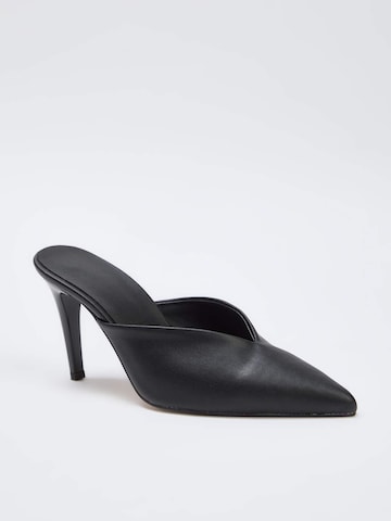 Mule Trendyol en noir : devant