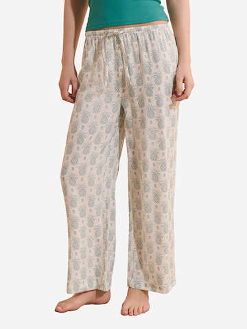 Pantaloncini da pigiama 'Solaris' di ETAM in beige: frontale