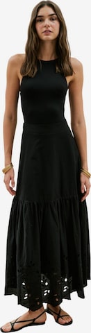 MANUKA Skirt in Black: front