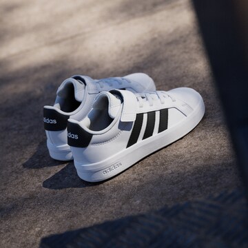 ADIDAS SPORTSWEAR Superge 'Grand Court 3.0' | bela barva