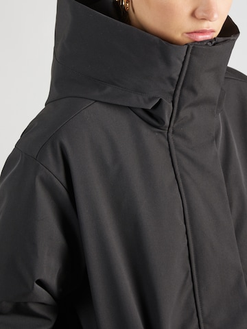 MAKIA Prehodna jakna 'Bea' | črna barva