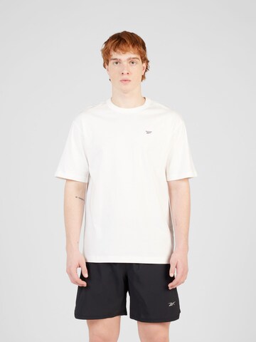 T-Shirt Reebok en blanc : devant