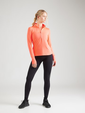 Maglia funzionale 'Qualifier Run' di UNDER ARMOUR in arancione