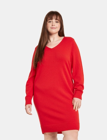 SAMOON Dress in Red: front