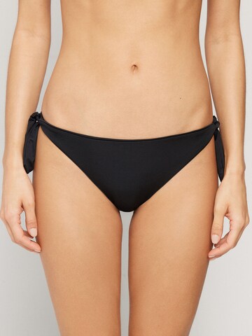 Tezenis Bikini Bottoms in Black: front