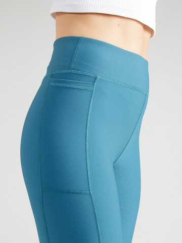 ONLY PLAY Skinny Sportshorts 'NEW JANA' in Blau