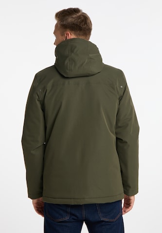 MO Performance Jacket in Green