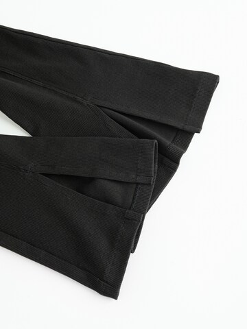 Cool Club - Acampanado Leggings en gris